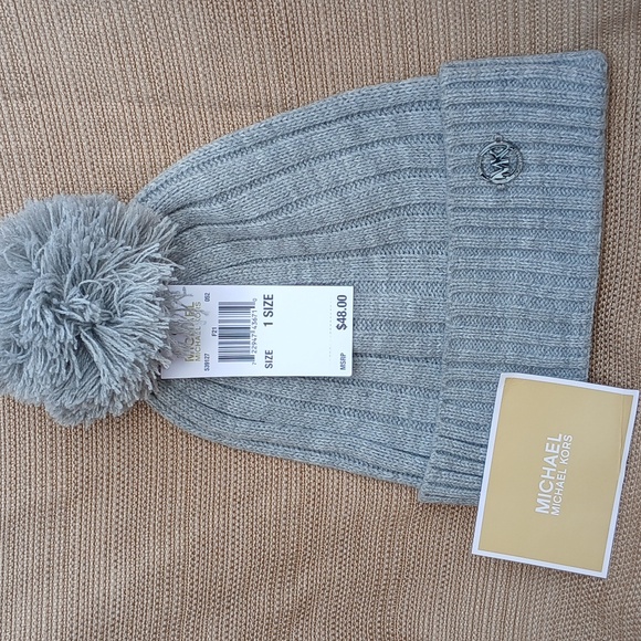 Michael Kors Accessories - Nwt Michael Kors Heather Gray Knit Beanie